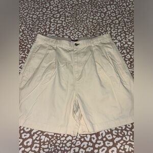 Vintage Tommy Hilfiger khaki shorts